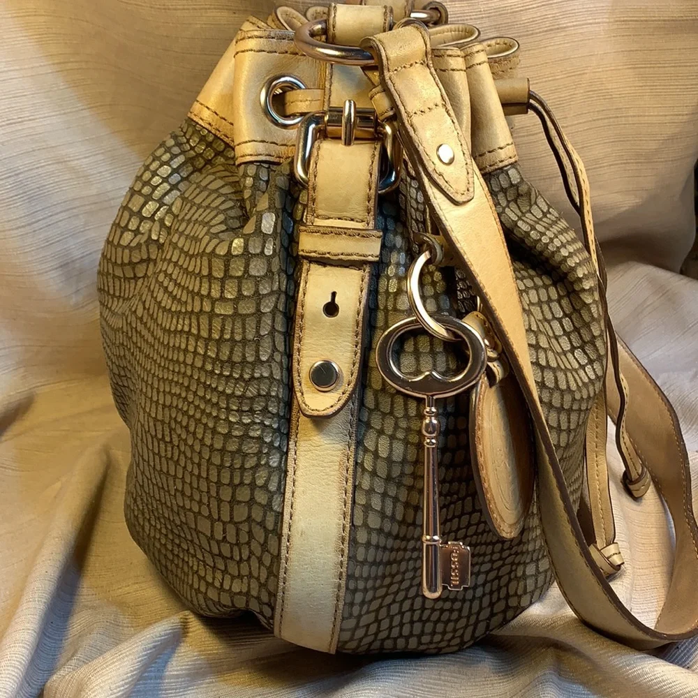Fossil leather draw-string bucket shoulder bag